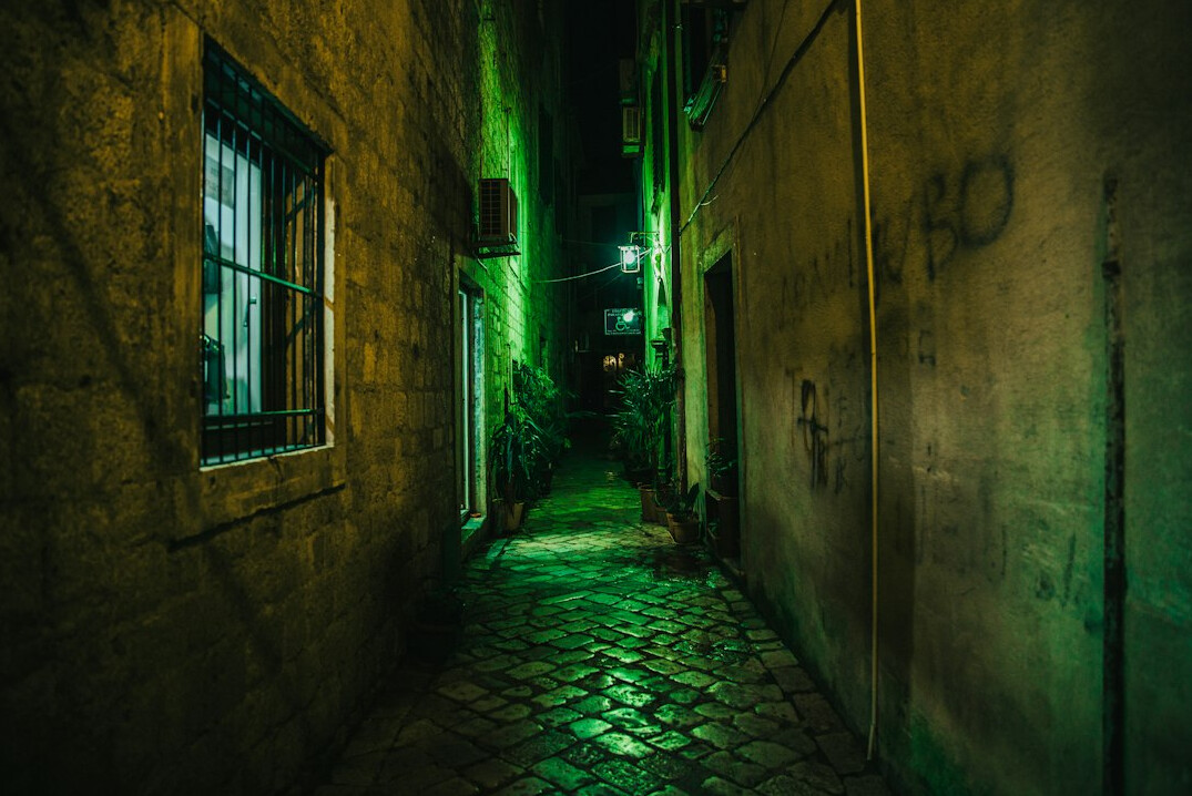 dark alleyway at night